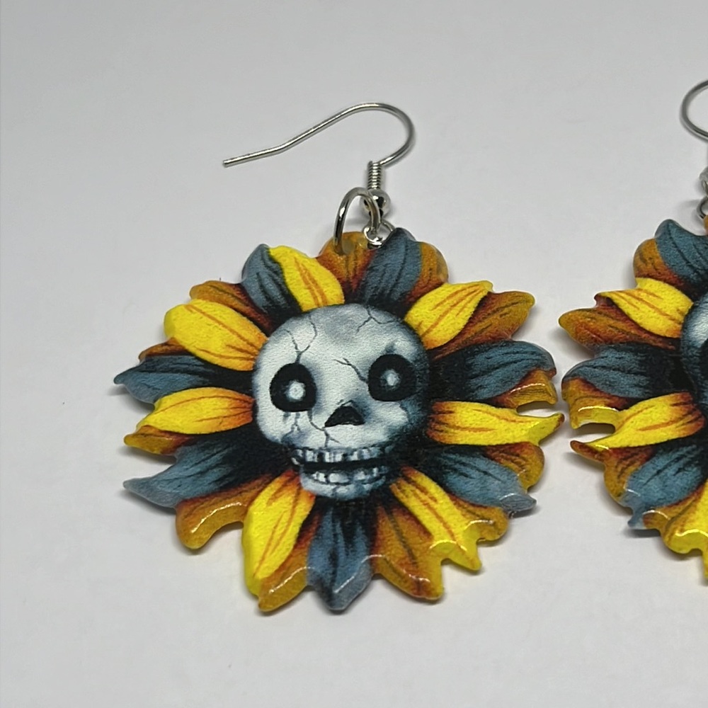 Earrings Undead Sunflower Gothic Halloween - Picture 2 of 3